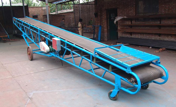 TDII型帶式輸送機(jī)